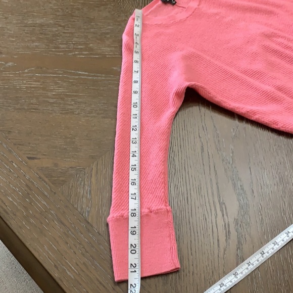 Talbots pink crew neck long sleeve merino wool knit sweater MED - Picture 16 of 16